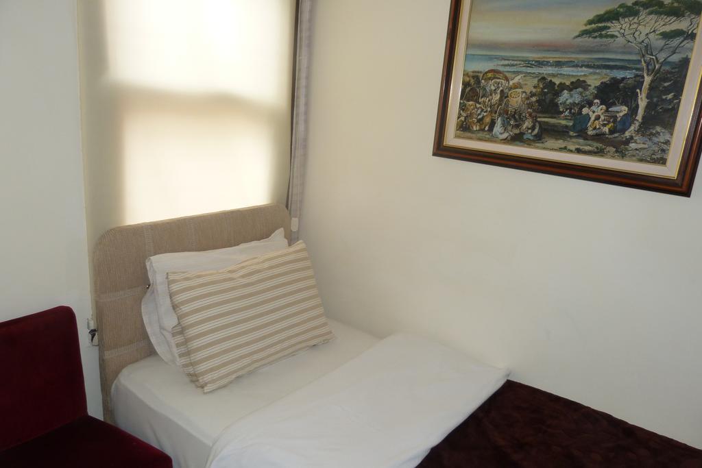 Eagles Budget Home Estambul Habitación foto